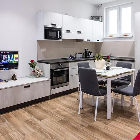 아파트 Charming One Bedroom Maisonette In Historic Bormla *